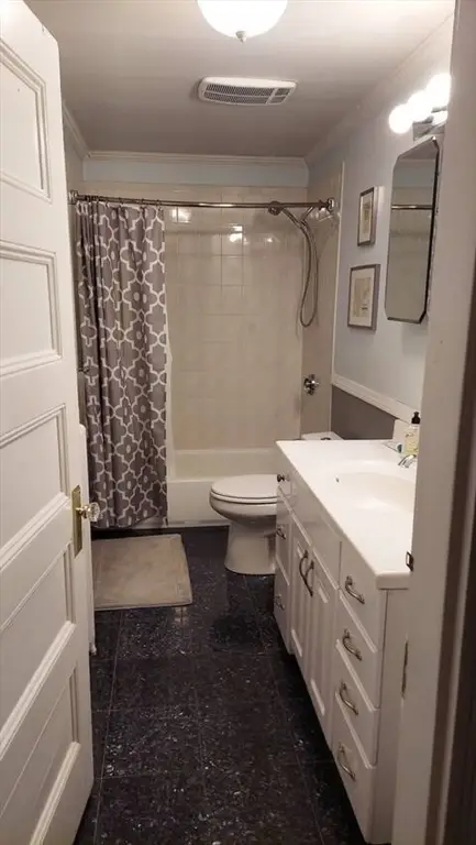 4 Falkland St #1, Boston, MA 02135 - #3