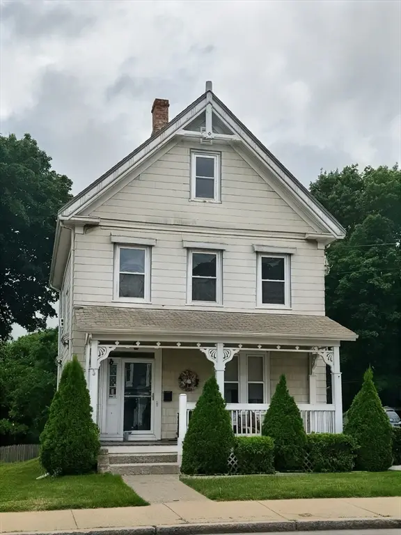 1138 Adams St, Boston, MA 02124