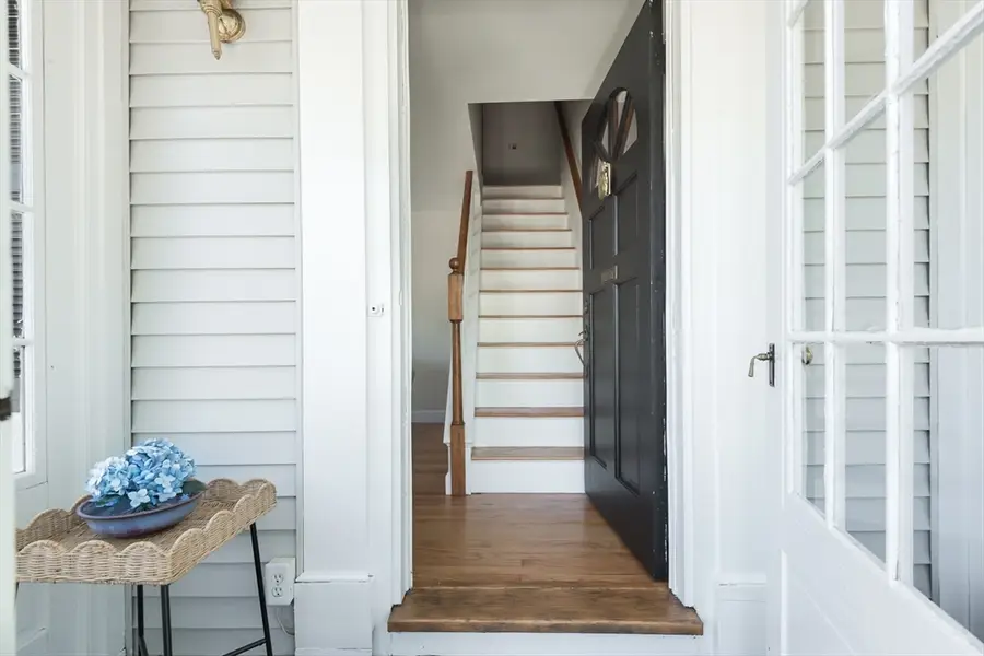 4 Inverness Rd, Arlington, MA 02476 - #2