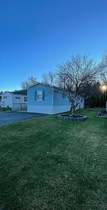 556 Central #106, Leominster, MA 01453