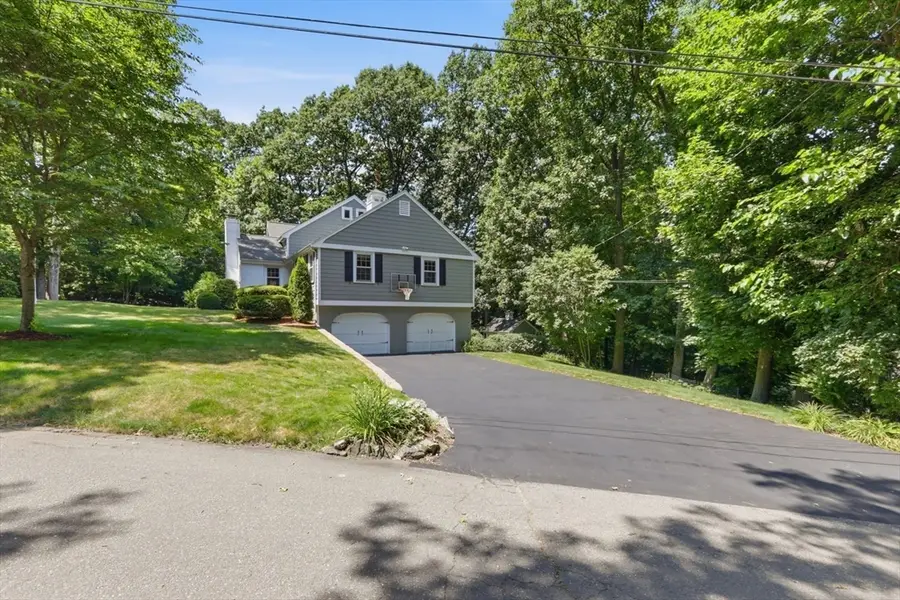 2 Olde Lyme Road, Winchester, MA 01890 - #3