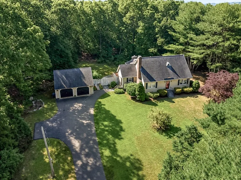 83 Stoney Hollow Rd, Tiverton, RI 02878 - #1