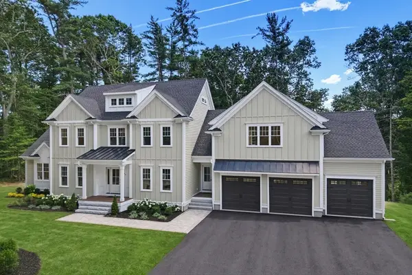 48 May Elm Lane, Norwell, MA 02061