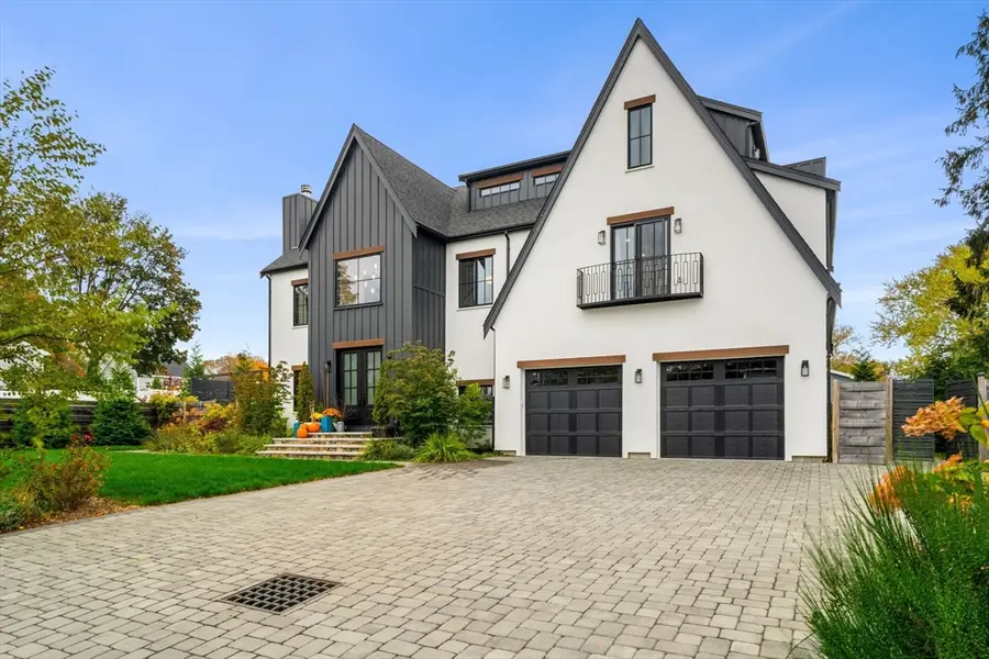 122 Livingstone Ave, Beverly, MA 01915 - #3