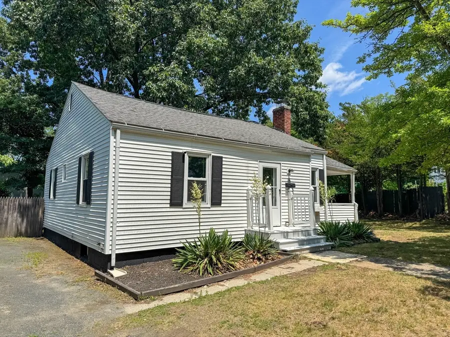 4 Wolfe St, Springfield, MA 01020 - #3