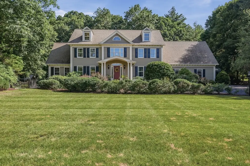 26 Mill Pond Circle, Milford, MA 01757 - #1