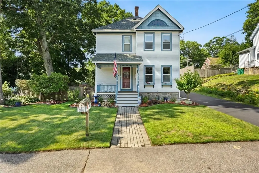 17 Shields St, Mansfield, MA 02048 - #1