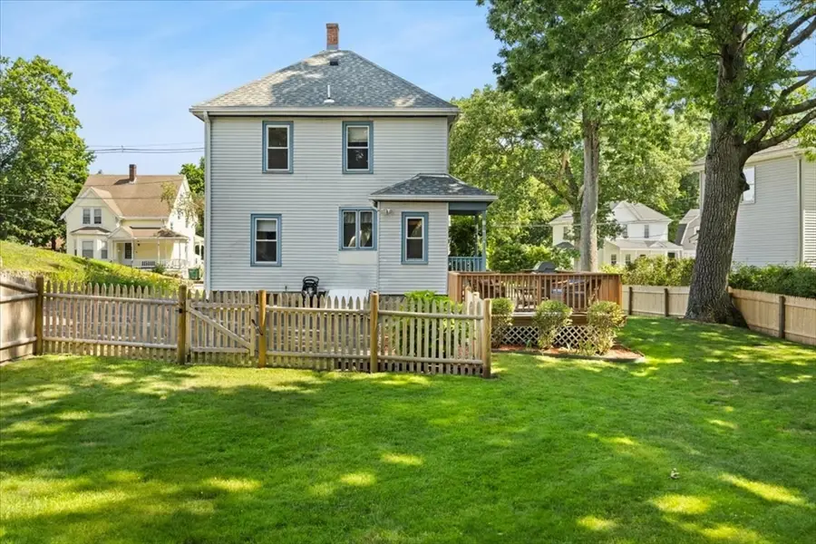17 Shields St, Mansfield, MA 02048 - #3