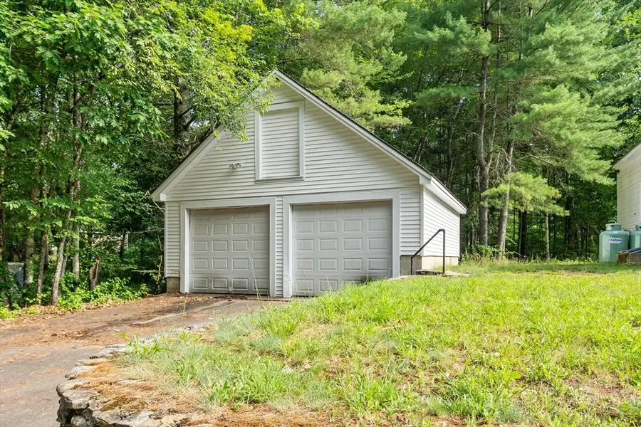 28 Wellesley Street, Athol, MA 01331 - #3