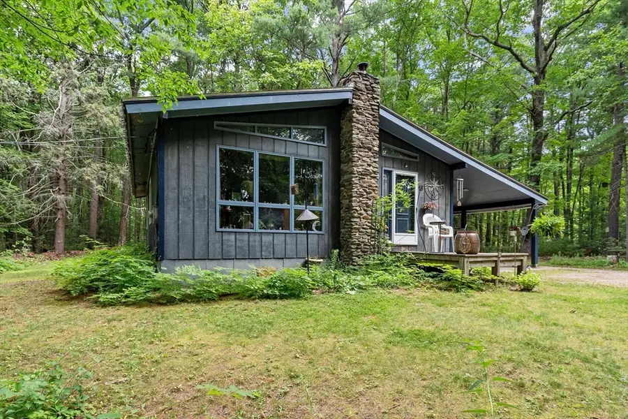 13 Lakewood Park Rd, Westminster, MA 01473 - #2