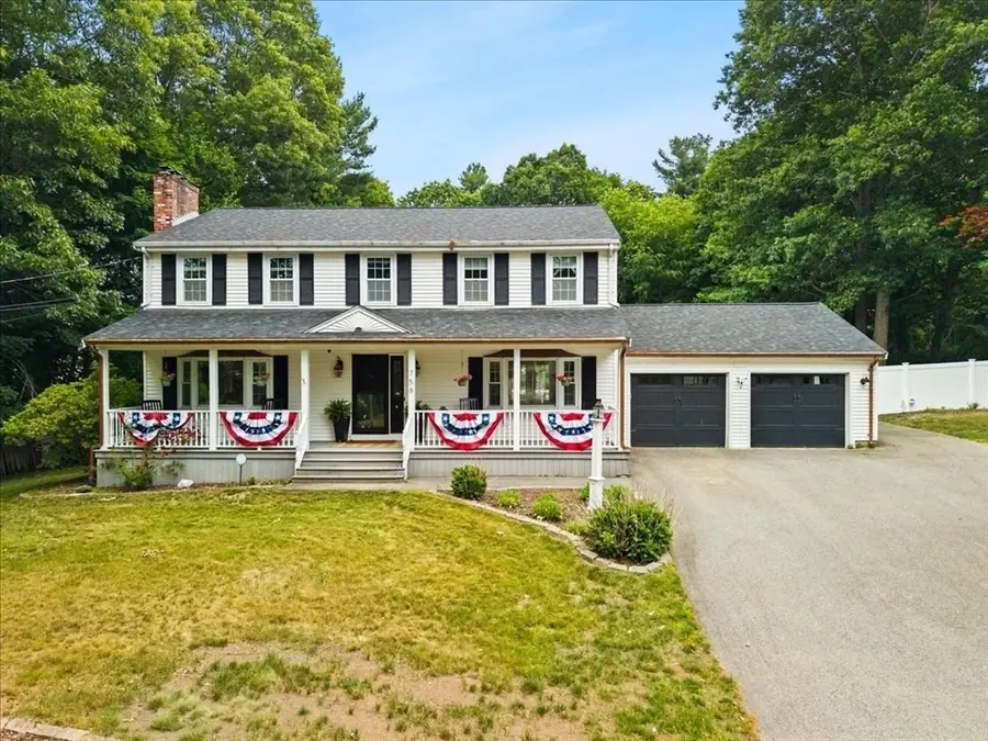 758 King St, Raynham, MA 02767 - #2