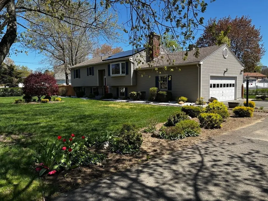 279 Adams St, Agawam, MA 01001 - #2