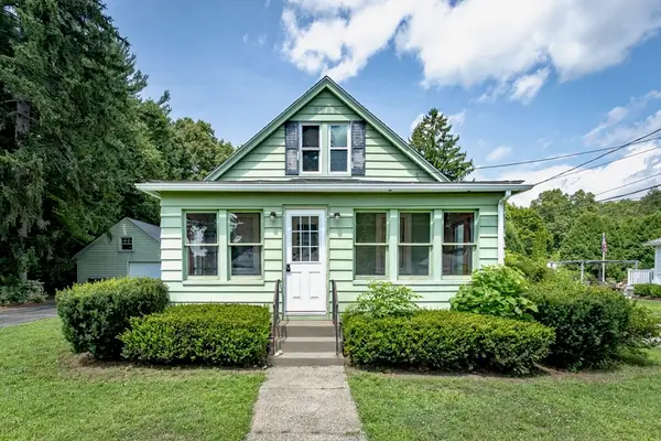 94 Holyoke Road, Westfield, MA 01085