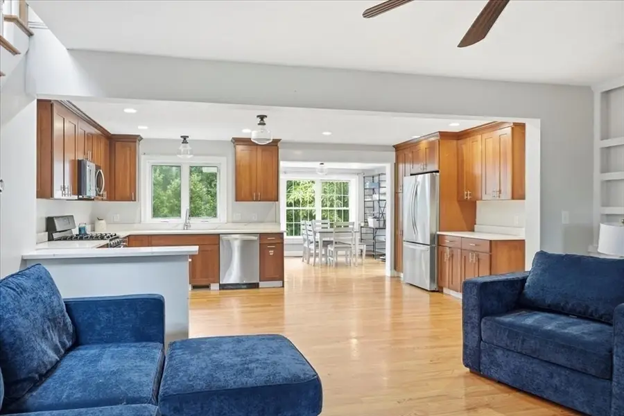 760 Liberty St, Braintree, MA 02184 - #3