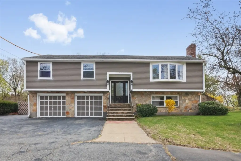 176 Mallard Way, Waltham, MA 02452 - #1