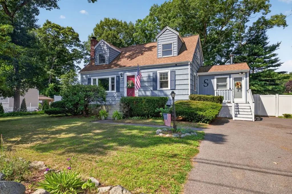 120 Farm St, Bellingham, MA 02019 - #1