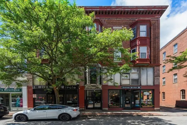 220-224 Washington Street #3, Brookline, MA 02445