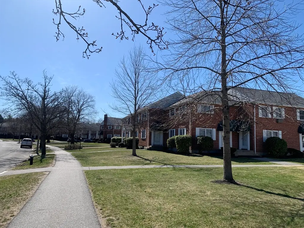 145 Emerson Gardens Rd #145, Lexington, MA 02420 - #1