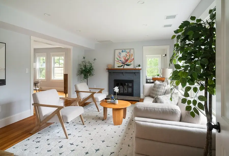 141-143 Oakley Road, Belmont, MA 02478 - #3