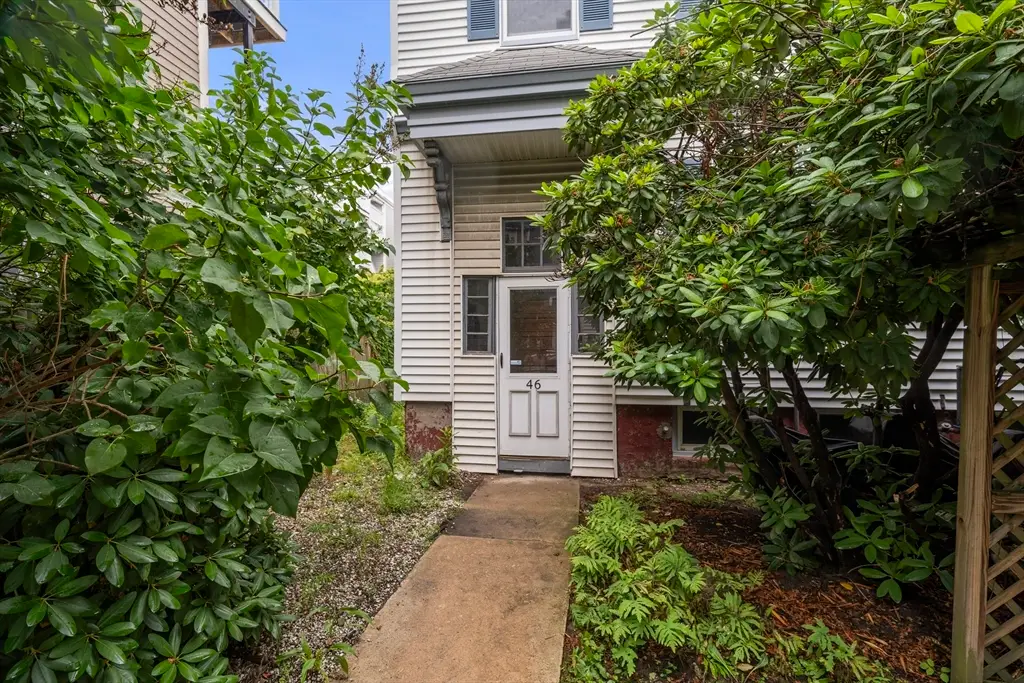 46-R H St, Boston, MA 02127 - #1