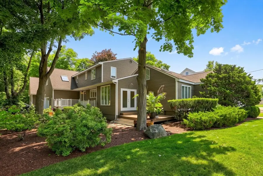 129 Pearl Street, Burlington, MA 01803 - #3