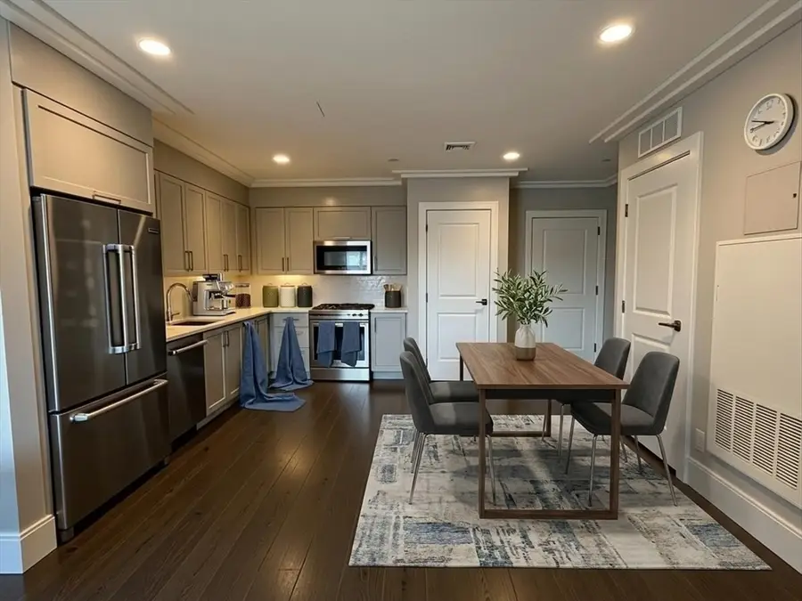 214 Market St #405, Boston, MA 02135 - #3