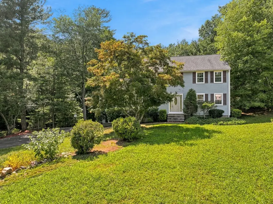 4 Dundas Avenue, Andover, MA 01810 - #2