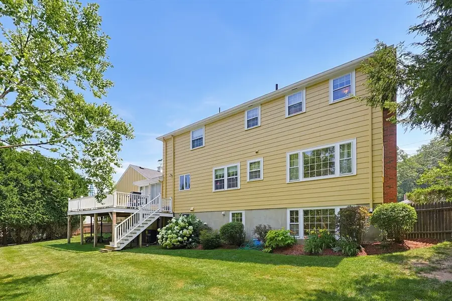 19 Belmont Rd, Wakefield, MA 01880 - #3