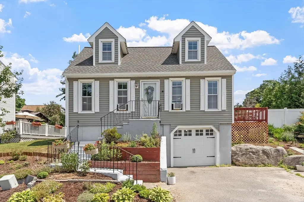 29 Lindsey Ln, Dracut, MA 01826 - #1
