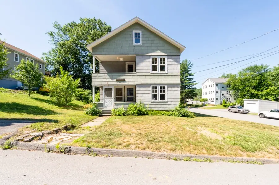 17 Hunnewell Rd, Worcester, MA 01606 - #3