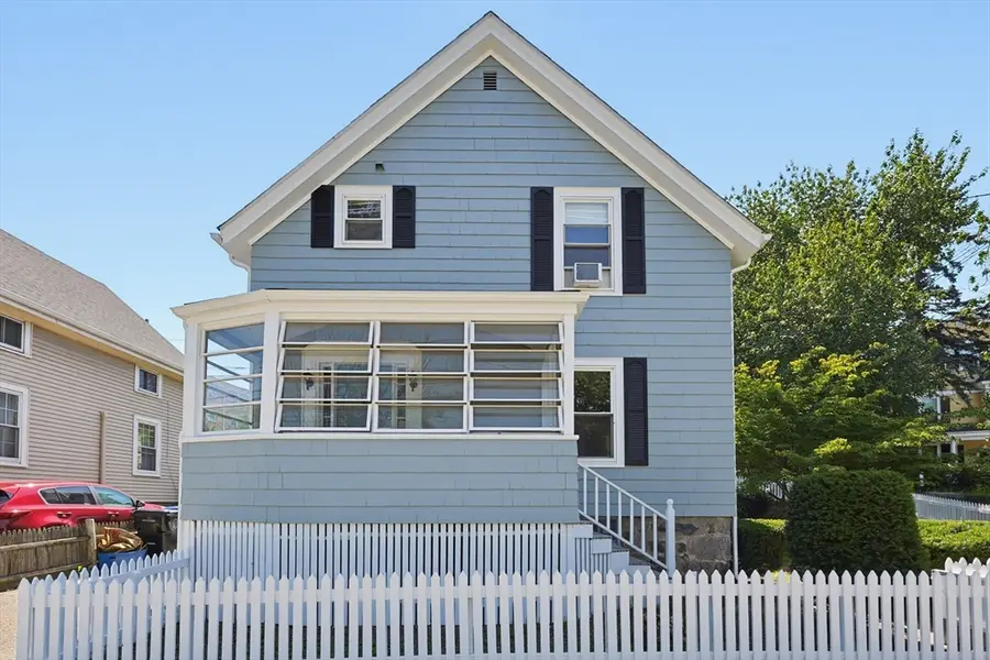 210 Pleasant Street, Marblehead, MA 01945 - #3