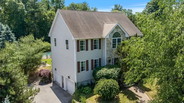 51 Spencer Knowles Rd, Rowley, MA 01969
