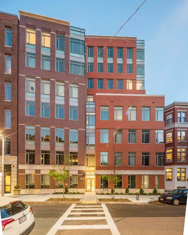 43 Westland Ave #712, Boston, MA 02116