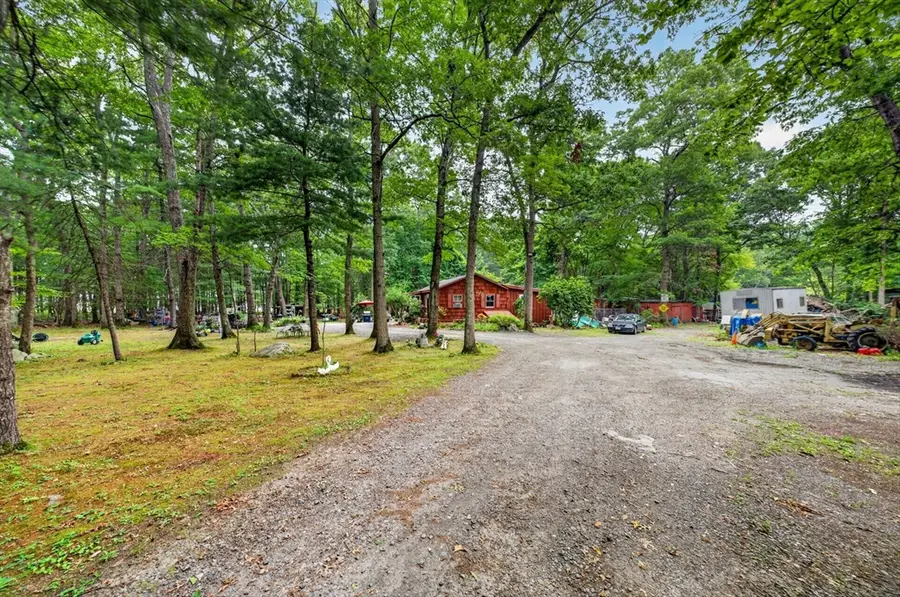 78 74 52 South Main, Berkley, MA 02729 - #3