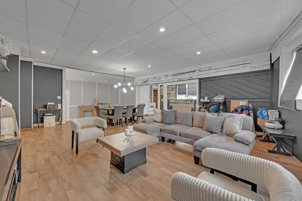287 Sixth, Leominster, MA 01453 - #1