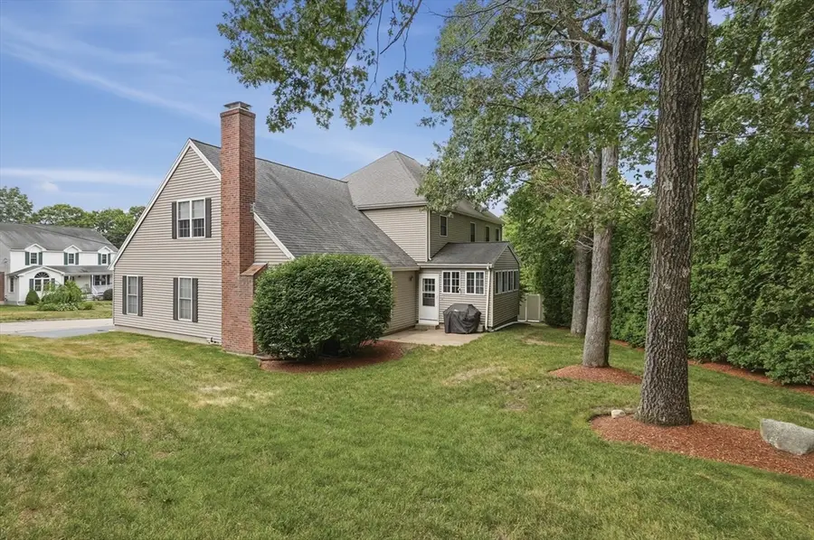 4 Frank Drive, Milford, MA 01757 - #3