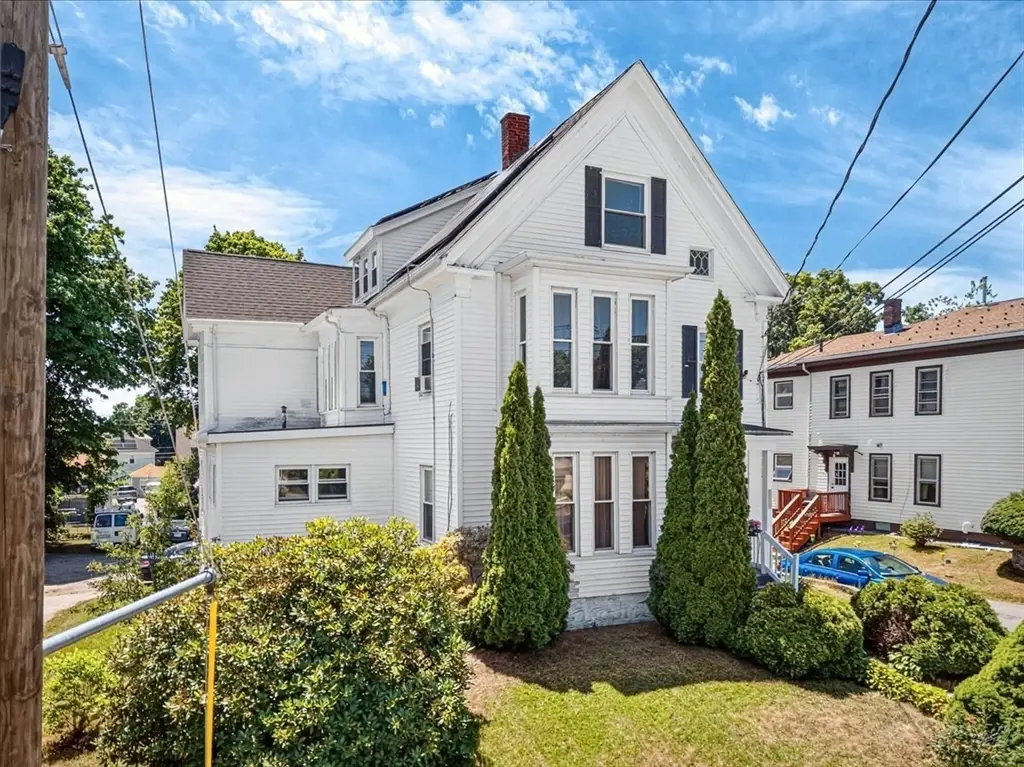 4 Richmond St, Brockton, MA 02301 - #1