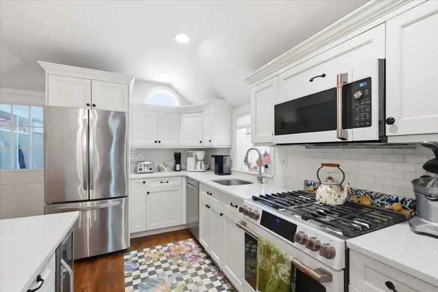 485 Main St, Hingham, MA 02043 - #3