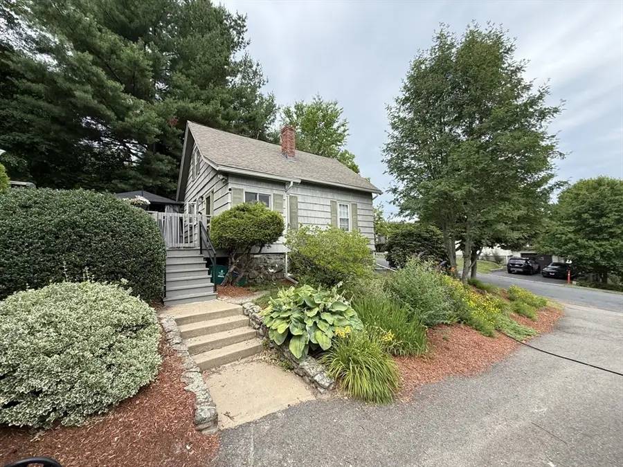 74 Wilkinson St, Worcester, MA 01606 - #2