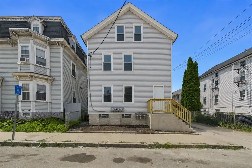 201 Wade St, Fall River, MA 02721 - #1