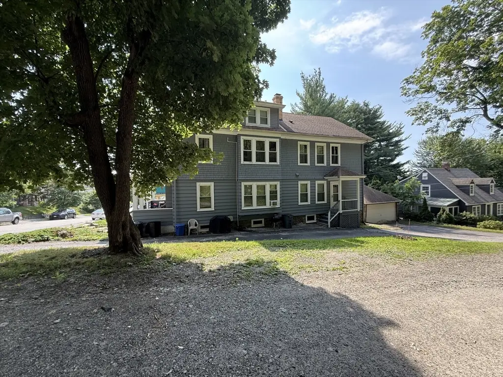 33 Barnes Ave, Worcester, MA 01605 - #1