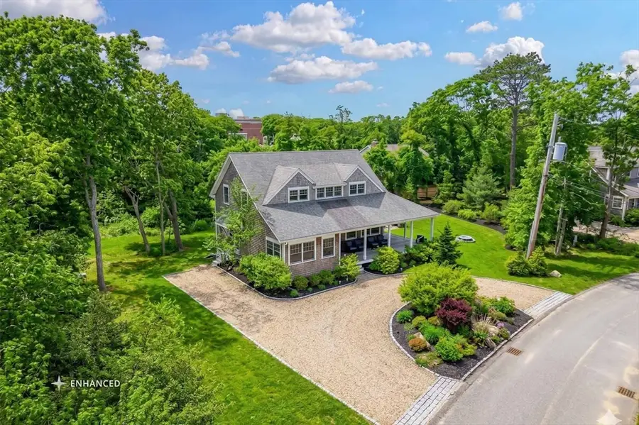 54 Amelia's Crossing, Tisbury, MA 02568 - #2