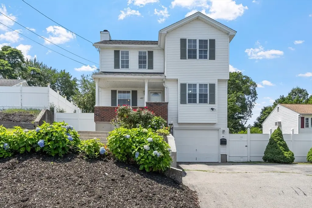 487 Wentworth Ave, Lowell, MA 01852 - #1