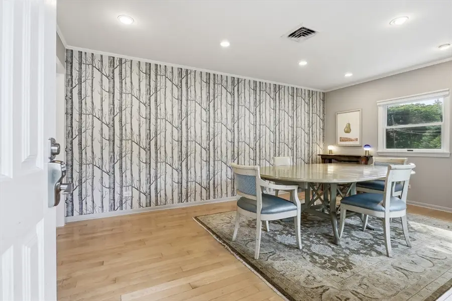9 Laurel Ct, Acton, MA 01720 - #2