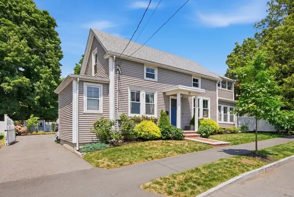 33 Bryant St, Wakefield, MA 01880