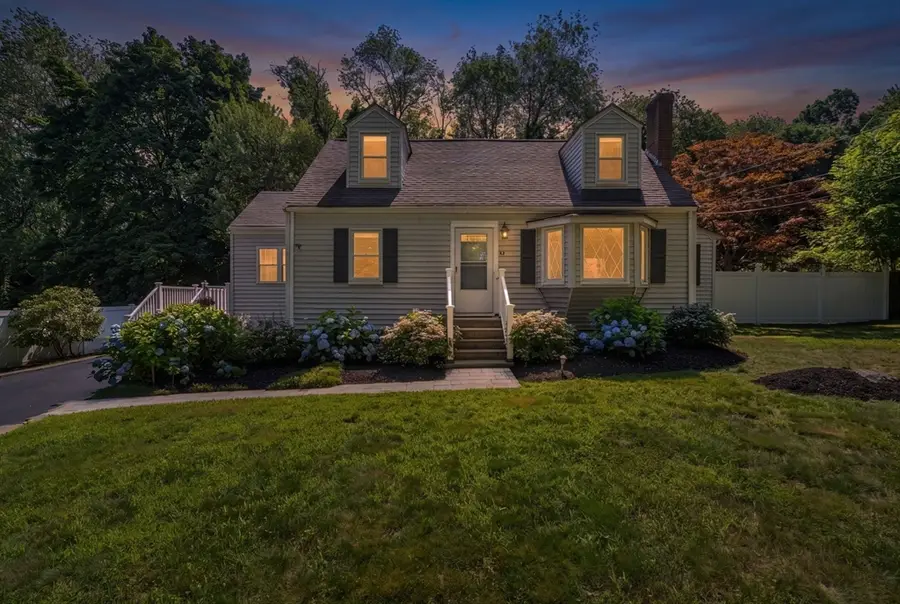 63 Conlyn Ave, Franklin, MA 02038 - #2