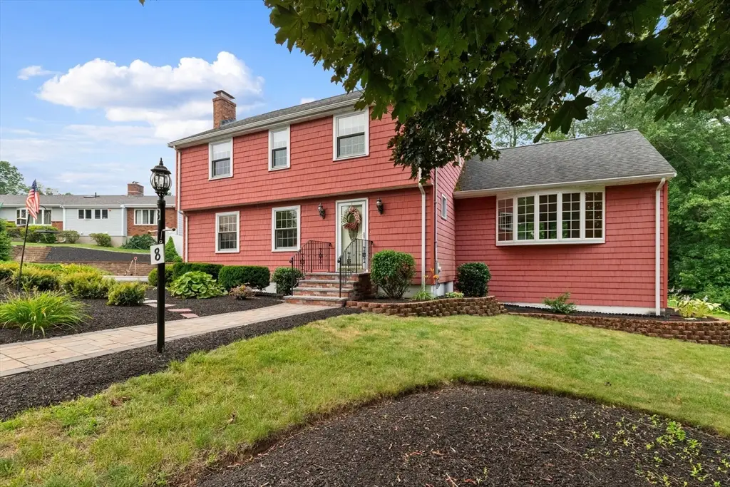 8 Indian Lane, Wakefield, MA 01880 - #1