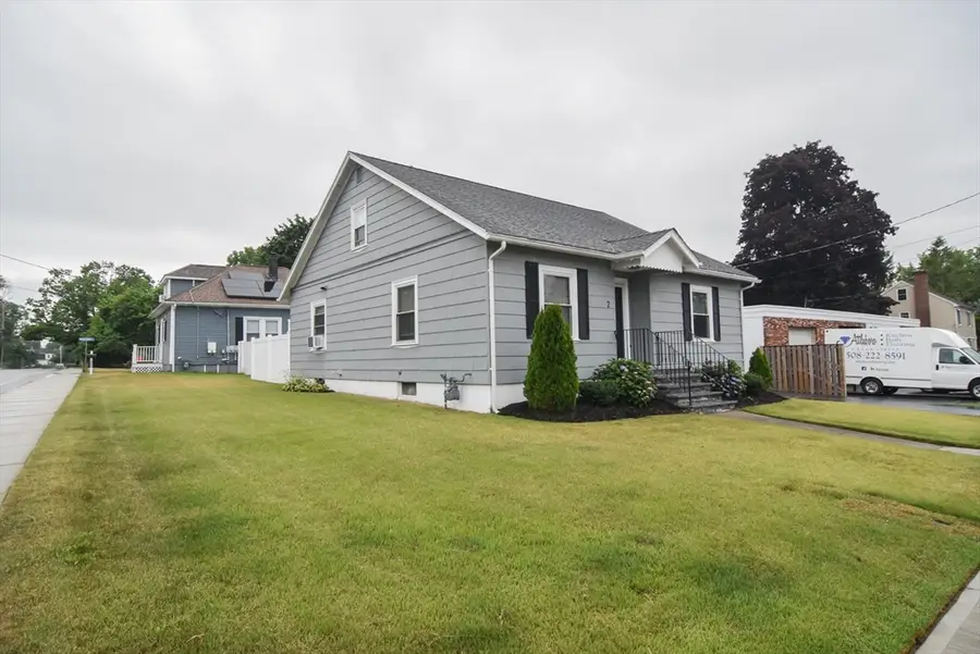 2 Lamb St, Attleboro, MA 02703 - #3