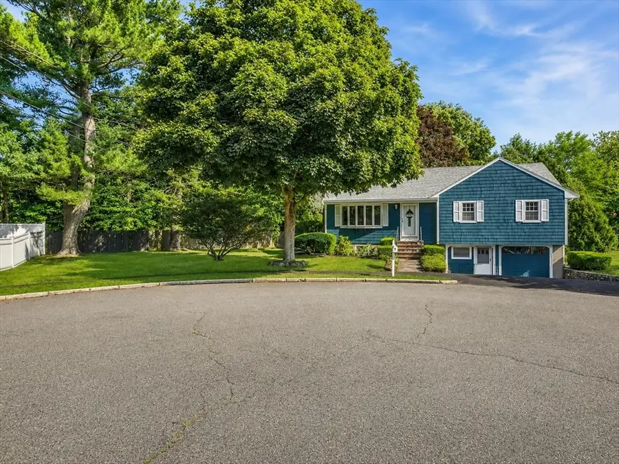 7 Kennedy Cir, Wakefield, MA 01880 - #2
