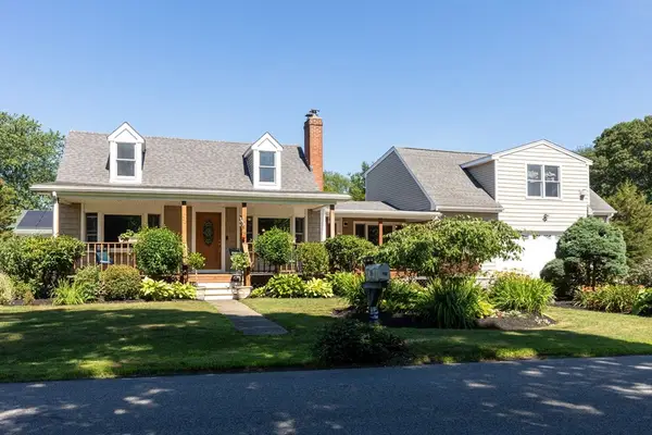 30 Peters Road, Swansea, MA 02777